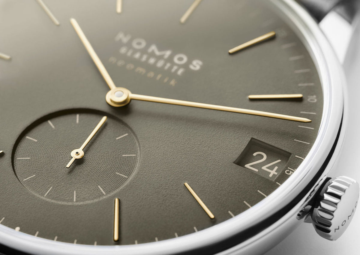 Nomos Glashutte Watch Orion Neomatik 41 Date Olive Gold Sapphire Crystal